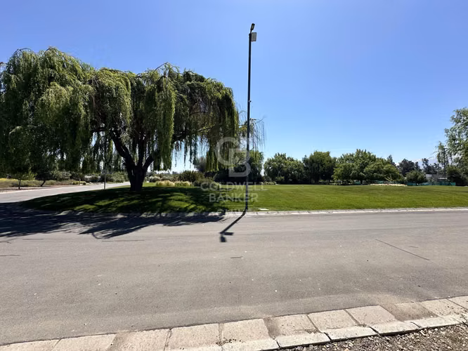 Sitio en Condominio Los Nogales Chicureo