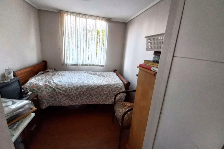 AMPLIO DEPARTAMENTO EN MACUL! (127000)