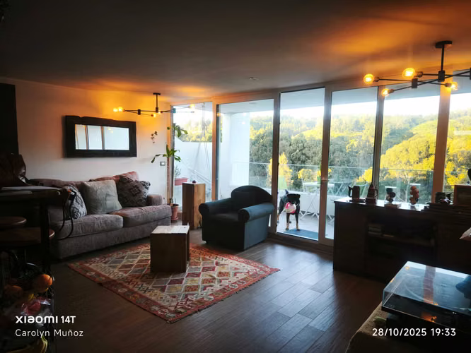 Duplex en barrio La Foresta. (127045)
