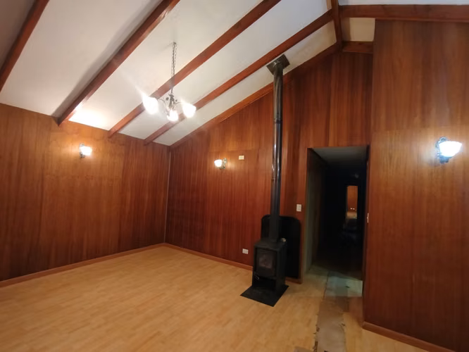 EXCELENTE CASA DE UN PISO, BOMBERO HERNANDEZ, VALDIVIA