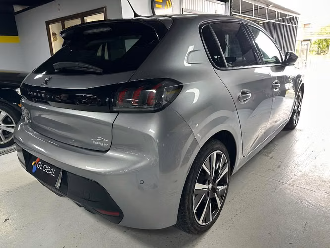 PEUGEOT 208 BLUE HDI