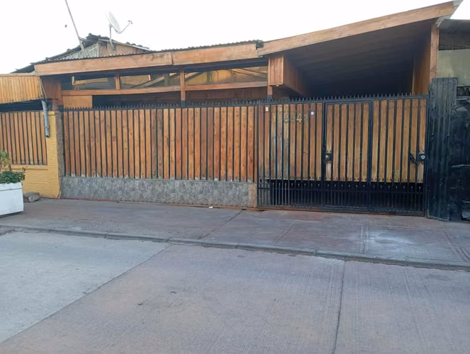 Casa amplia Población Santa Adriana  acepto subsidio DS 1, Hipotecario y efectivo