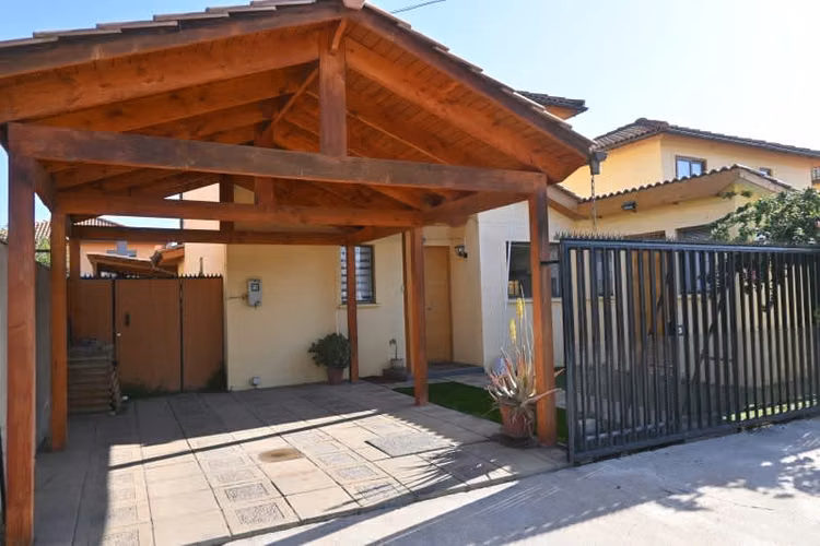 Casa AVENIDA GUILLERMO ULRIKSEN - Imagen 2