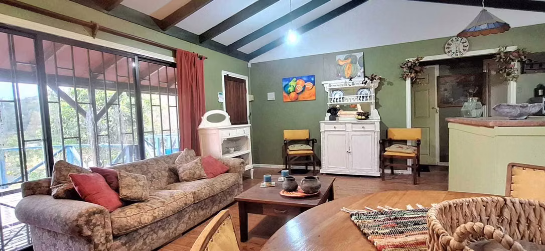 Granizo 2000 m2 terreno, casa 126 m2 (127519)