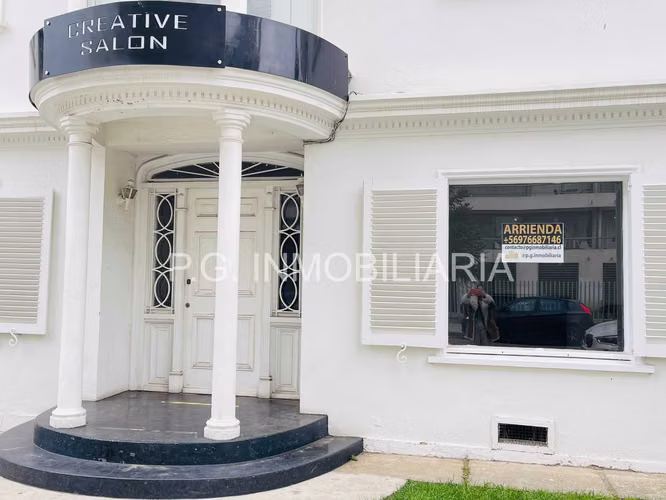 Hermoso Local Comercial u Oficina (127659)