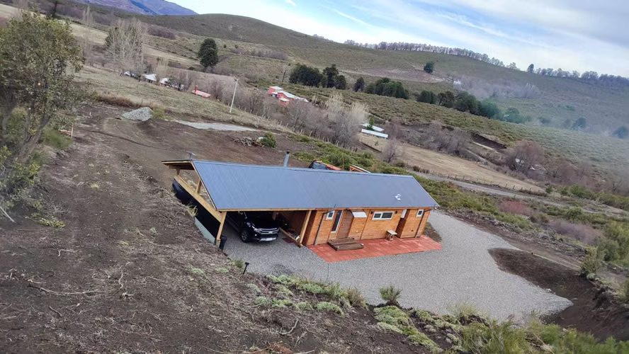 Preciosa Parcela con Impecable Construcción (127670)