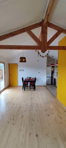 Preciosa Parcela con Impecable Construcción (127670)