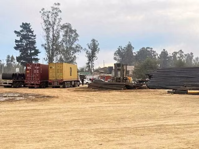 Gran Terreno con Acceso Inmediato a Autopista (127722)