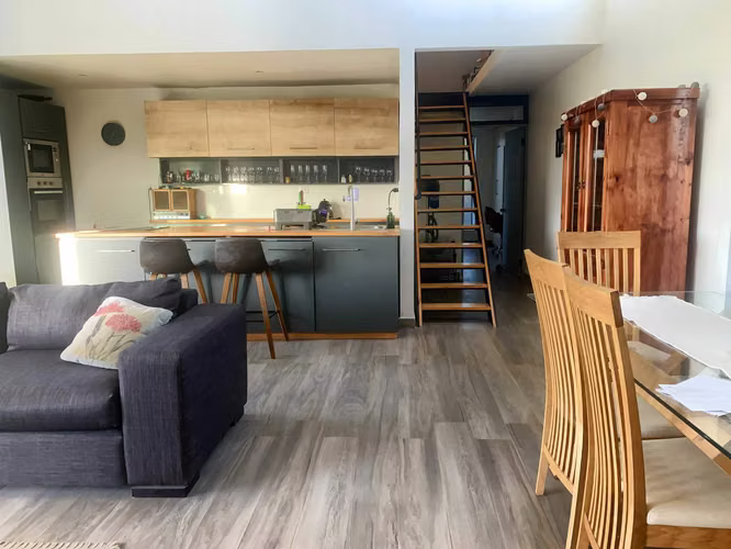 Moderna Casa (127685)