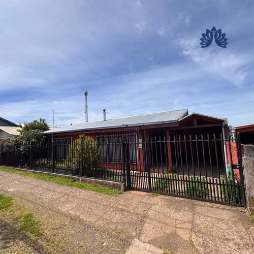 Casa en pleno centro Collipulli (127974)