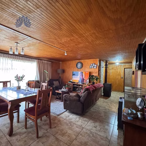 Casa en pleno centro Collipulli (127974)
