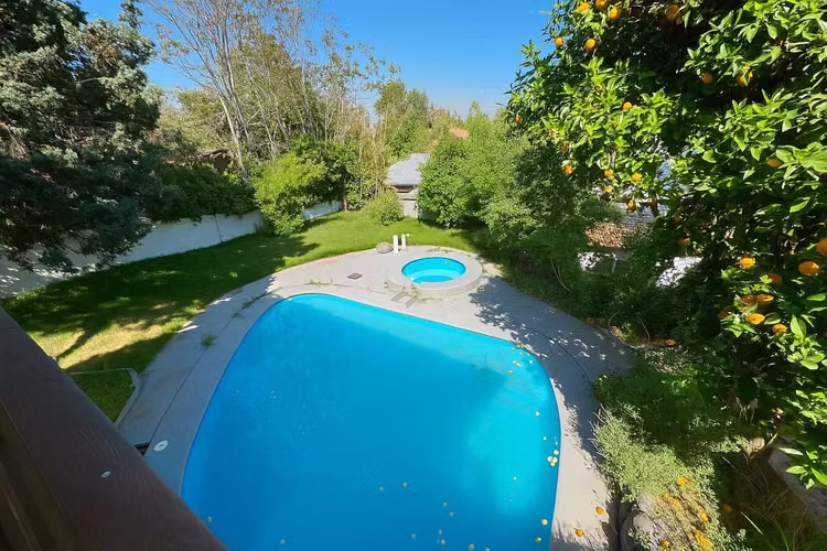 Hermosa Casa (127981)
