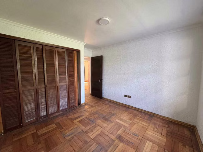 Hermosa Casa (127981)