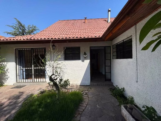 Hermosa Casa (127981)