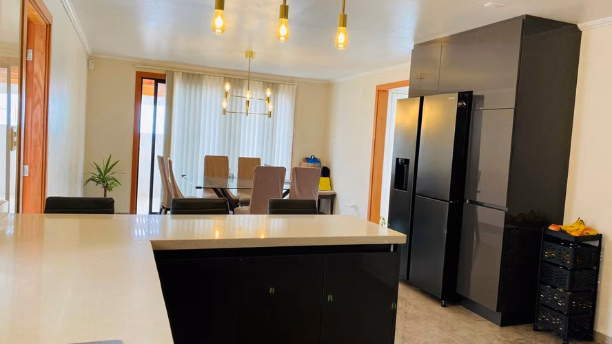 Se Vende Espectacular Casa Jardines del Sur