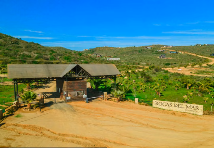 SITIO CONDOMINIO ROCAS DEL MAR, LOS MOLLES - 190 KM DE SANTIAGO
