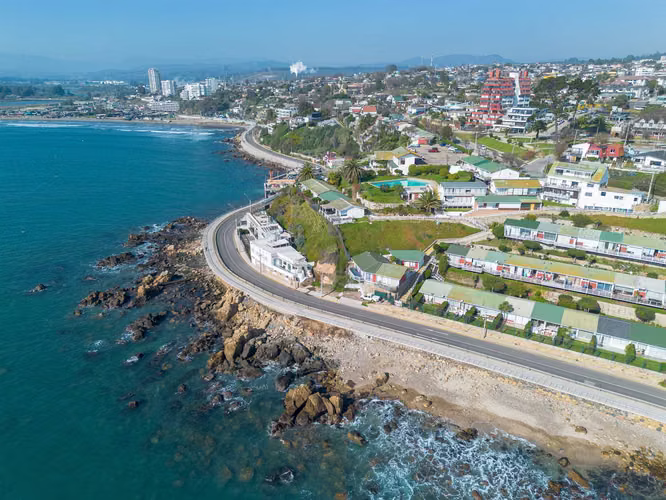 VENTA de casa con vista al mar  (128170)