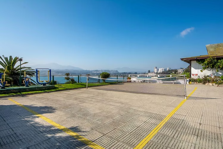 VENTA de casa con vista al mar  (128170)