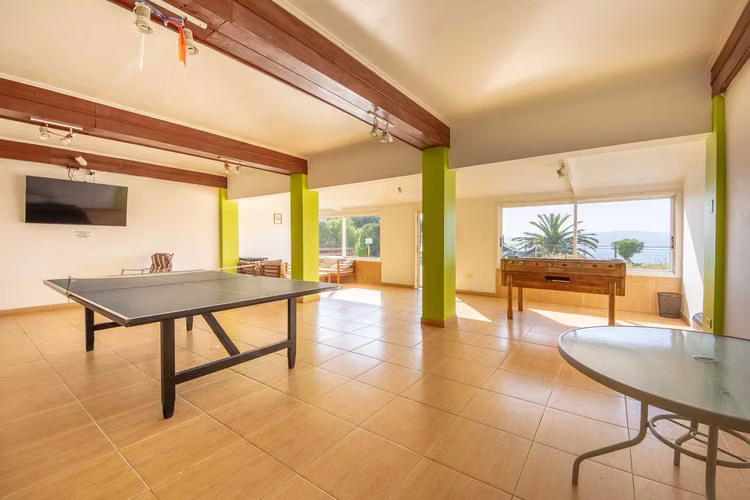 VENTA de casa con vista al mar  (128170)