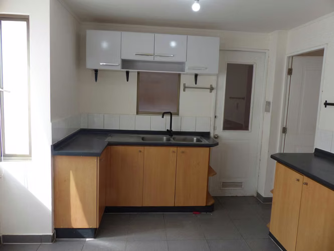 AMPLIA CASA EN CONDOMINIO (126721)