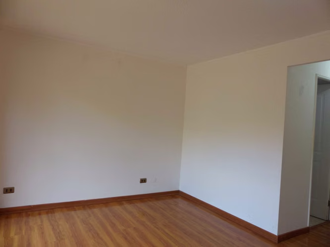 AMPLIA CASA EN CONDOMINIO (126721)