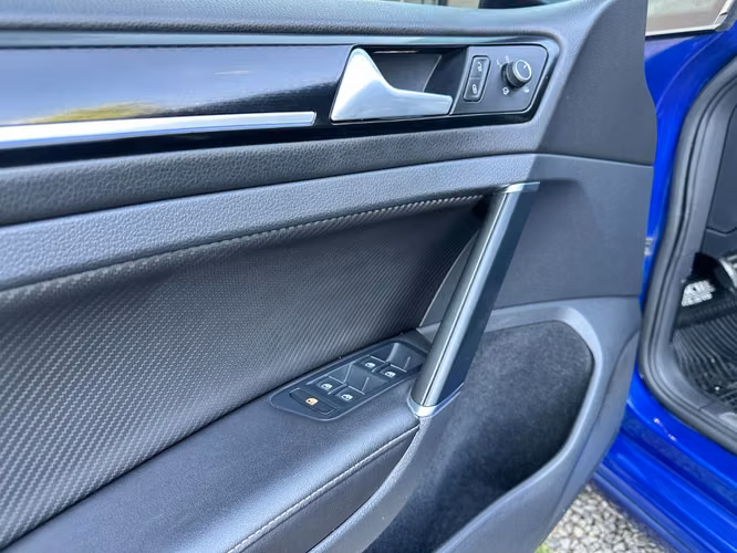 VOLKSWAGEN GOLF R 2.0 AUTOMATICO  2018