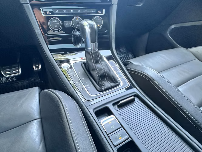 VOLKSWAGEN GOLF R 2.0 AUTOMATICO  2018