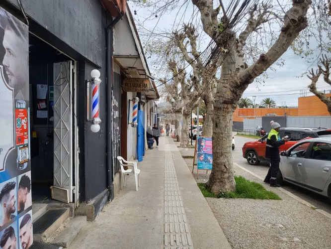 Propiedad Comercial con Casa y Local Centro de  Limache