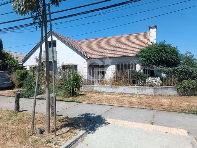 Casa en Ñuñoa, 6D, 4B, cerca de parque y colegios
