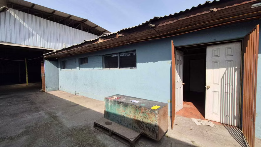 VENDO 2 PROPIEDADES GALPÓN CASA TERRENO (128373)