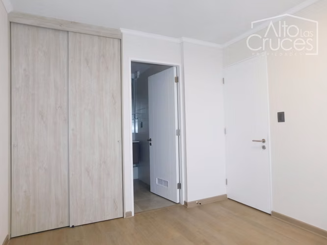 Depto. estilo mariposa en Condominio Altos de Lircay - Sector U. de Talca