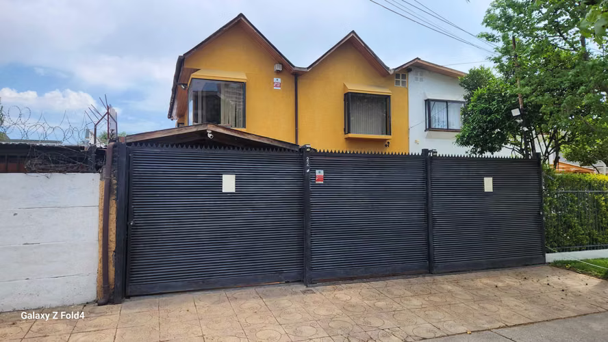 HERMOSA CASA REMODELADA SECTOR LAS REJAS (124826)