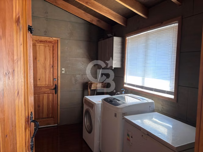 Oportunidad! Acogedora casa con Quincho y Cabañas en PV - Imagen 7