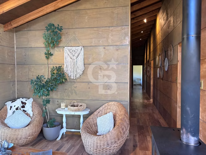 Oportunidad! Acogedora casa con Quincho y Cabañas en PV - Imagen 2