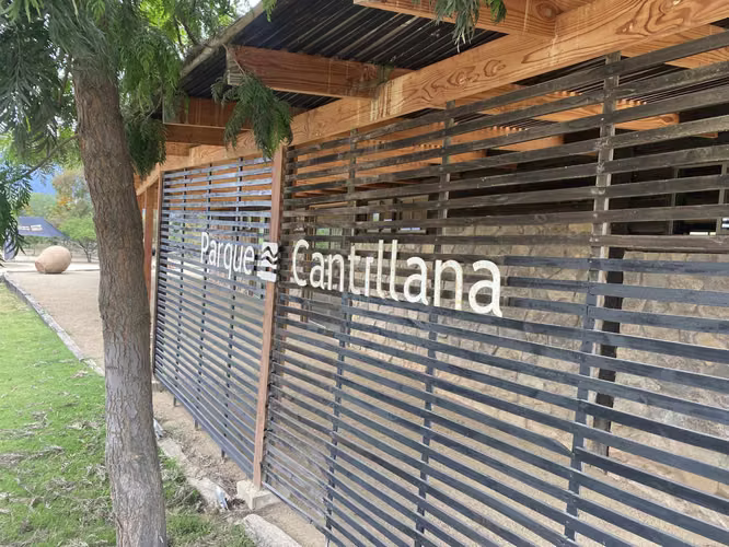 REMATE !! PARCELA 5000 MT2 PARQUE CANTILLANA (SIN COMISIÓN)