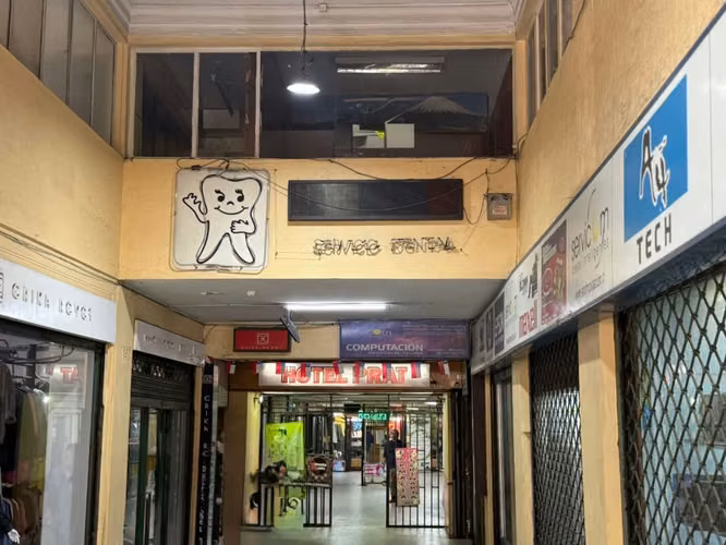 Arriendo de Locales Comerciales en Centro de Valparaiso