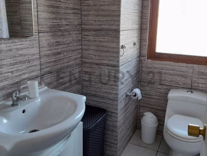 Venta departamento en primera línea en Avenida del Mar