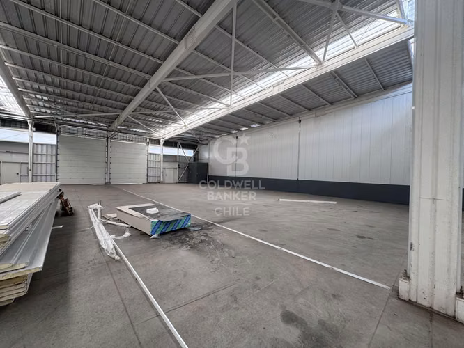 Bodega | Noviciado |  Gran conectividad y Seguridad