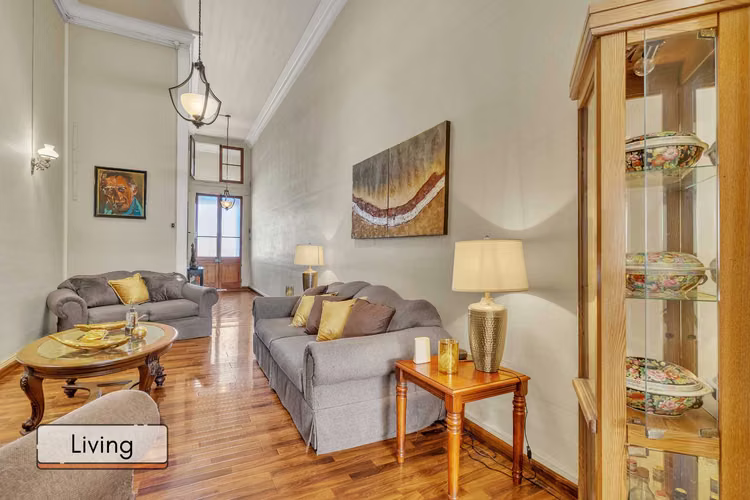 Oportunidad, casa remodelada en Baquedano (79853)