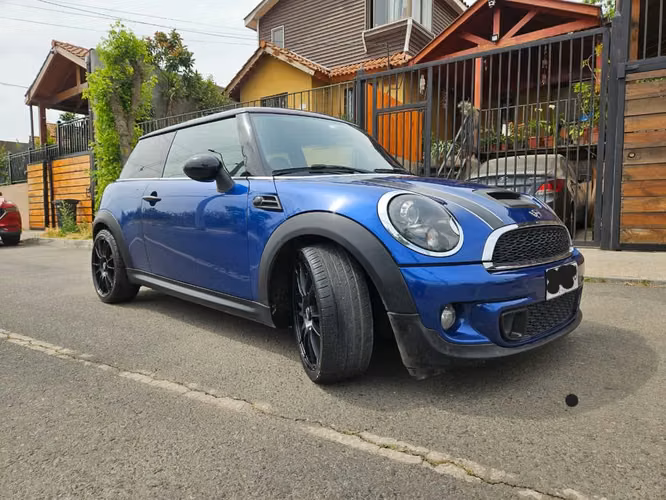 MINI COOPER S R 56 AÑO 2013