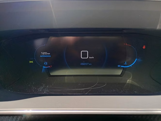 PEUGEOT 2008 PURETECH 