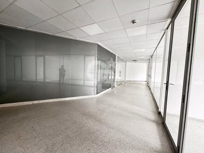 Oficina habilitada en Ciudad Empresarial 281m2