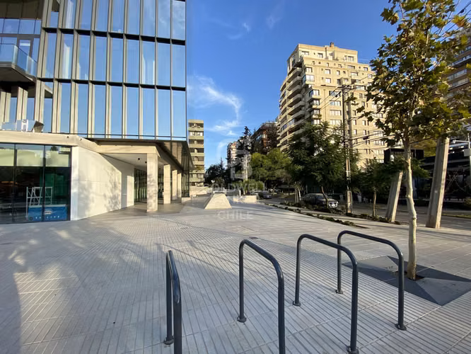 Oficinas nuevas Vitacura - Paul Claudel