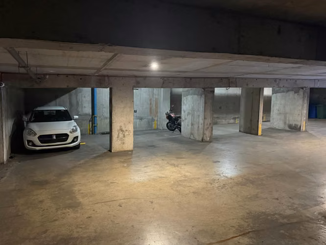 ¡¡¡SE VENDE ESTACIONAMIENTO Y BODEGA EN ESCANILLA 255!!!