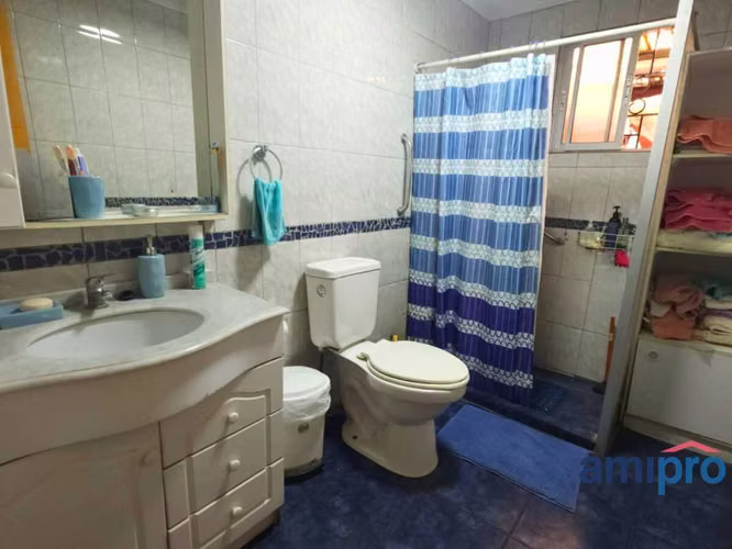 Moderna Casa 4d 2b cercana a metro Las Rejas  (129898)