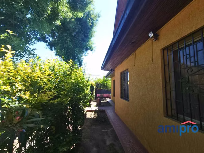 Moderna Casa 4d 2b cercana a metro Las Rejas  (129898)