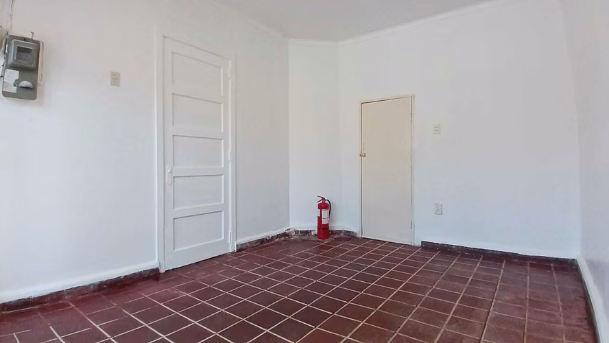 Espacio Versátil en Zona de Alta Afluencia (130285)