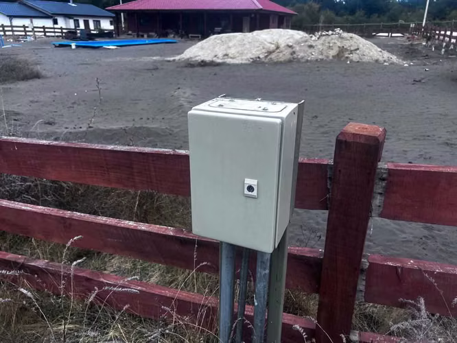 Excelente Lote con servicios instalados (130396)