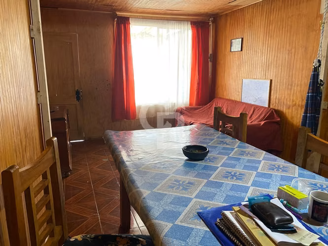 Se vende amplia casa en Llanquihue
