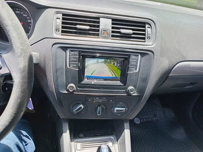 VOLKSWAGEN BORA 2.0 TDI AT 2017